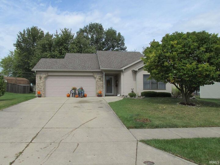 Property Photo:  256 Claiborne Drive  IN 46725 