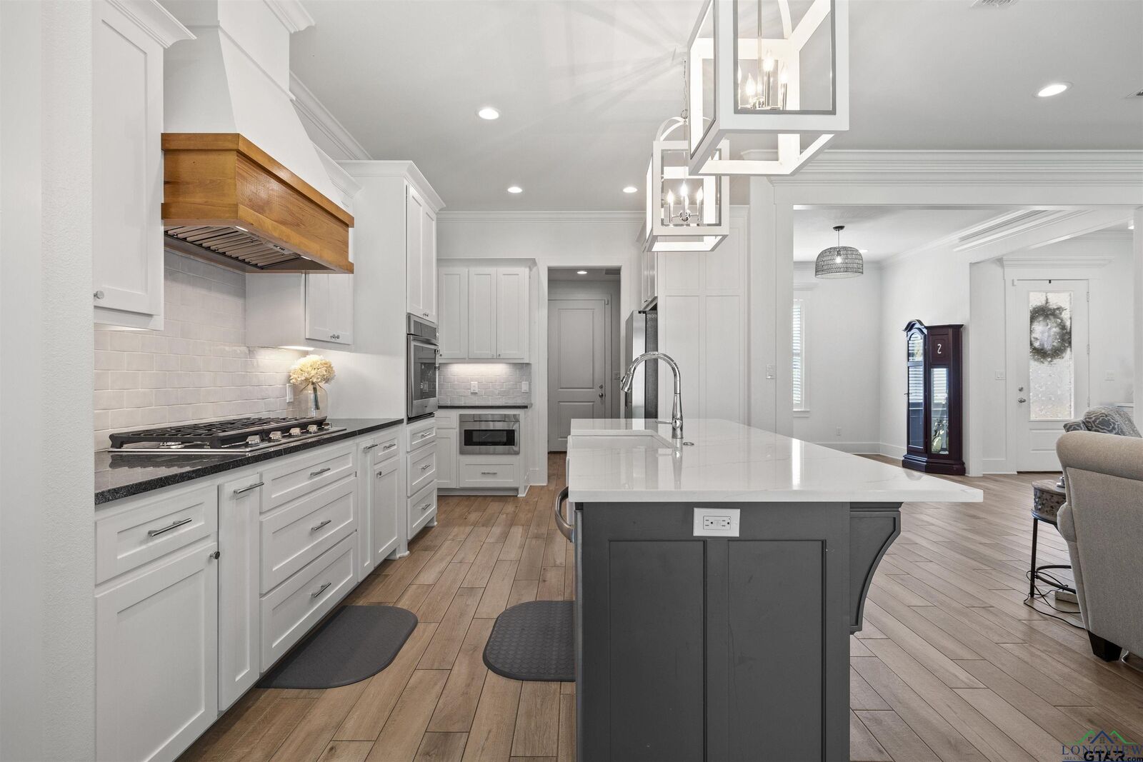 Property Photo:  113 Saddle Brook Cir  TX 75650 