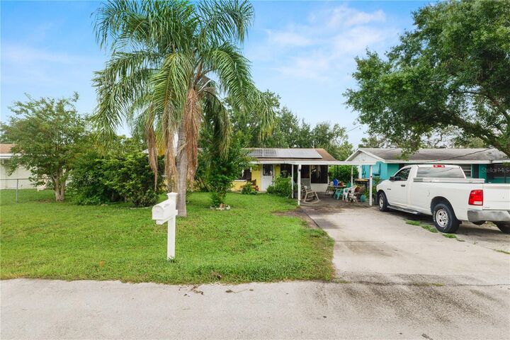 Property Photo: 2203 Ivey Lane FL 33815