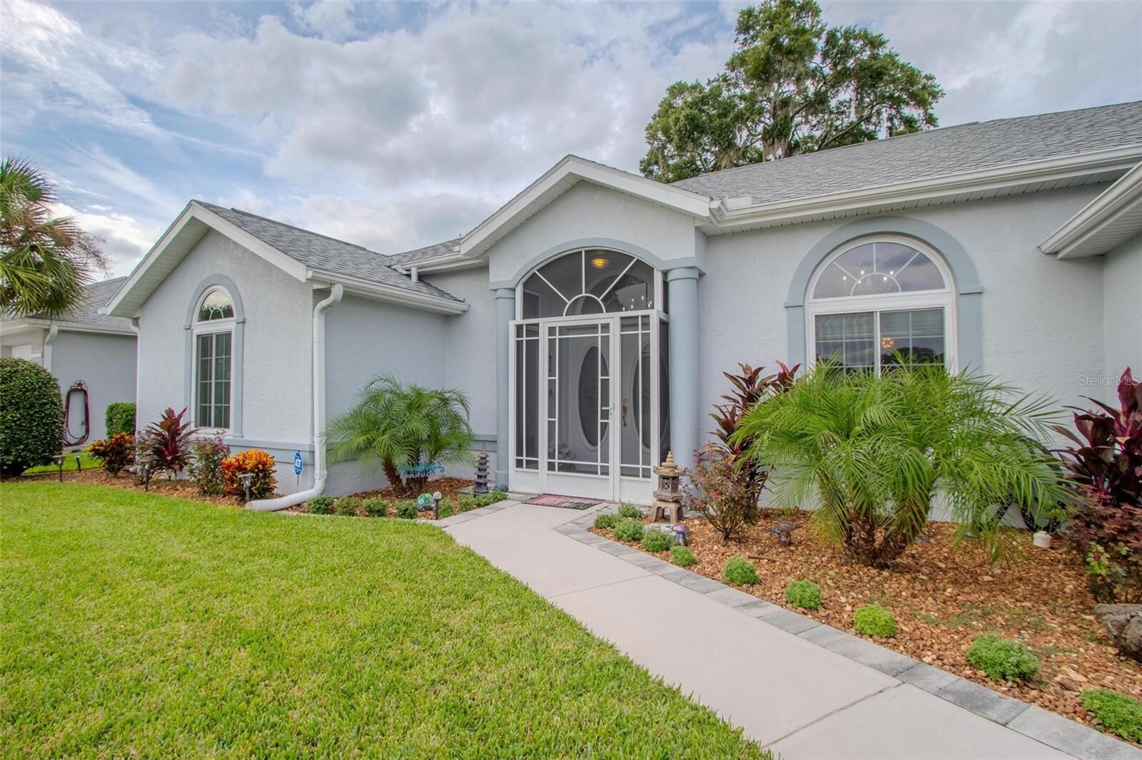 Property Photo: 5185 NW 21st Loop FL 34482