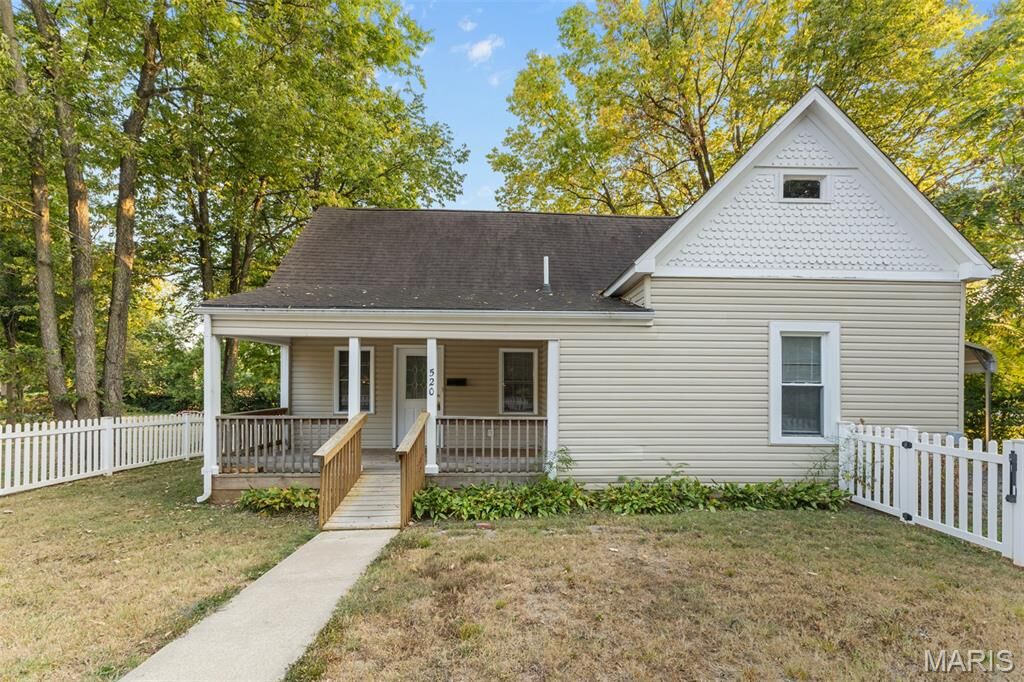 Property Photo: 520 Boyce Street MO 63640