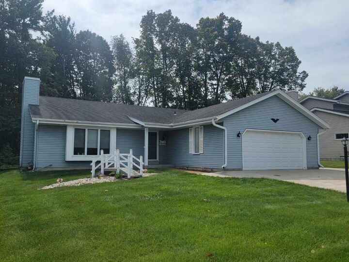 N76w15355 Countryside Ln  Menomonee Falls WI 53051 photo