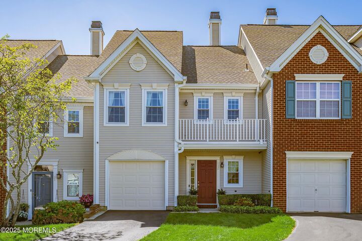 32 Bristel Road 212  Holmdel NJ 07733 photo