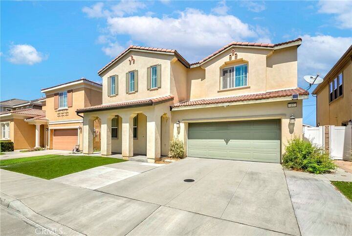 Property Photo:  17 Citrus Glen  CA 90620 