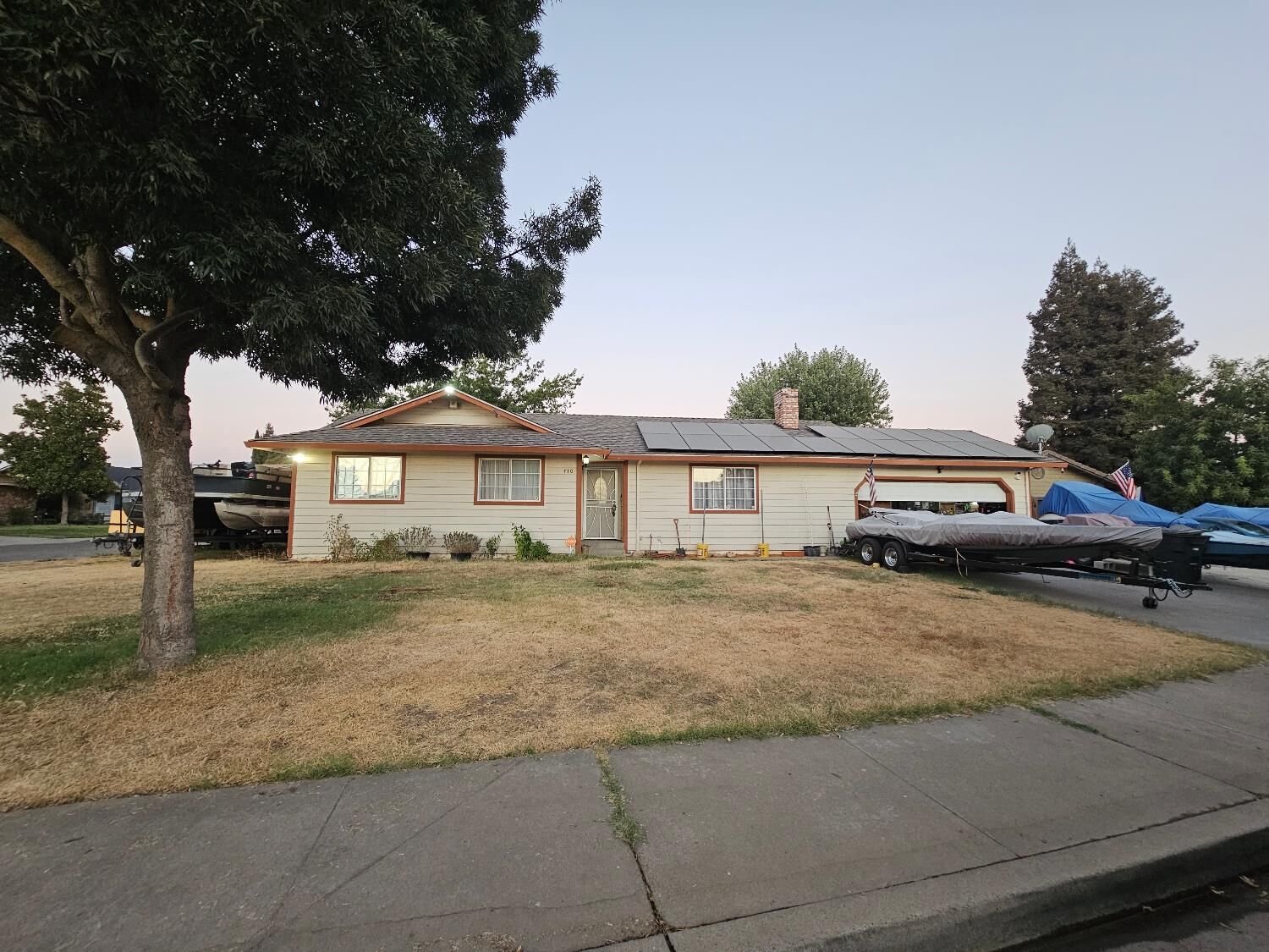 Property Photo:  410 Pamona  CA 95386