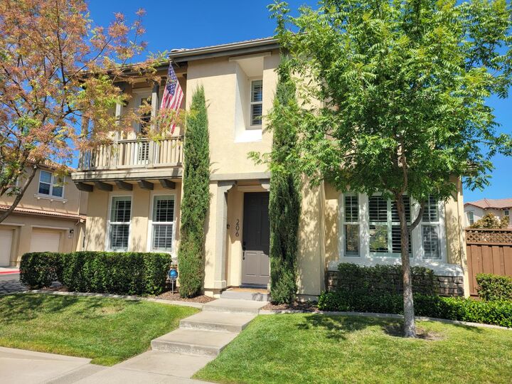 Property Photo: 206 Barnhill Drive CA 95630