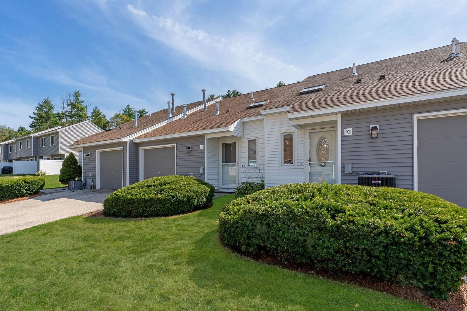 Property Photo: 344 Elm Street NH 03055