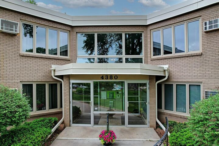 Property Photo:  4380 Brookside Court 116  MN 55436 