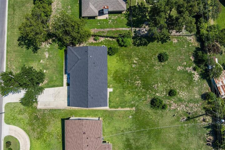 Property Photo: 421 E Tarrant Road TX 75050