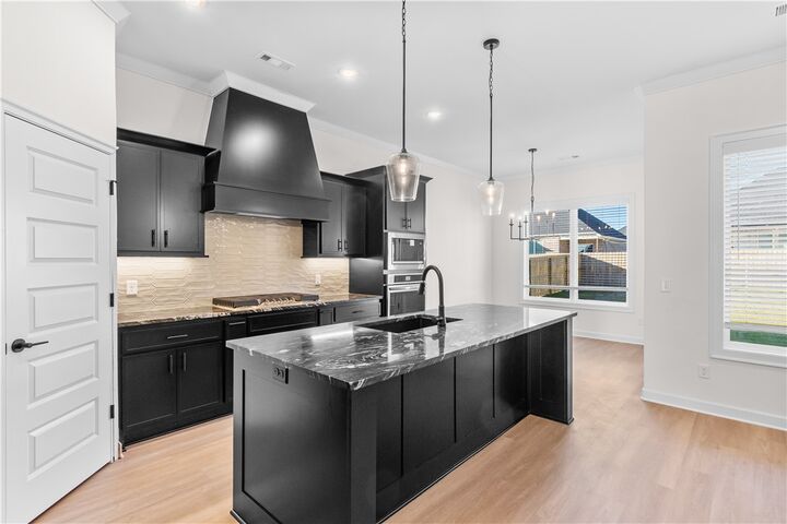 Property Photo:  1900 Ferguson Street  AR 72751 