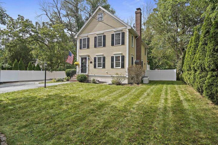 38 1/2 Rocky Hill Rd  Amesbury MA 01913 photo