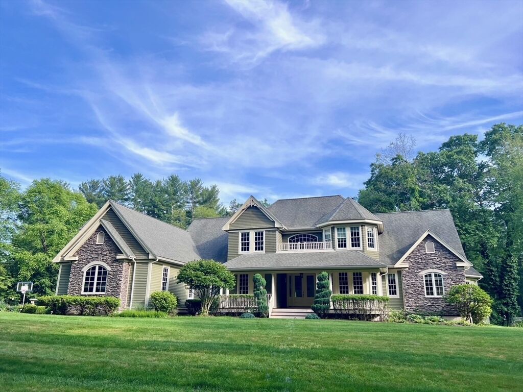 Property Photo:  19 Whippoorwill Lane  MA 01742 