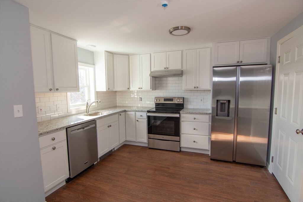Property Photo:  589 Main St 4  MA 02180 