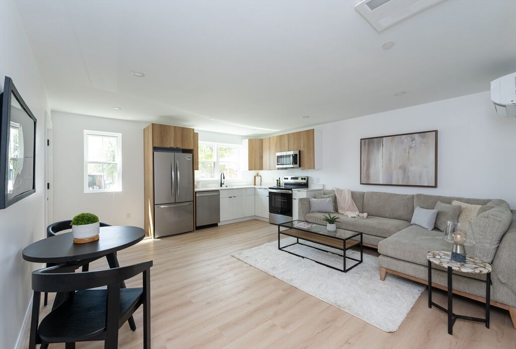 Property Photo:  7 Kenoza 101  MA 01830 