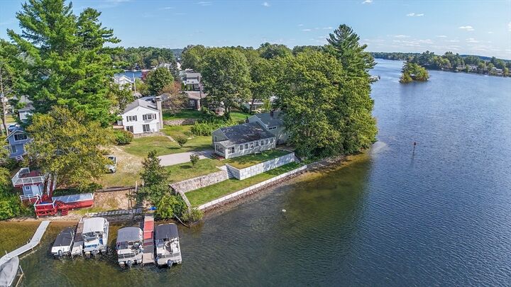 Property Photo:  322 Killdeer Rd  MA 01570 