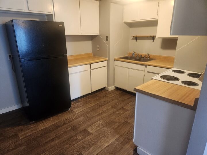 Property Photo: 409 Spring Street 5 MA 01475