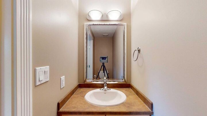 Property Photo:  193 Ocoffey Crescent 35  AB T9K 0B7 