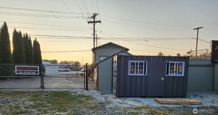 Property Photo: 9813 Airport Way WA 98296