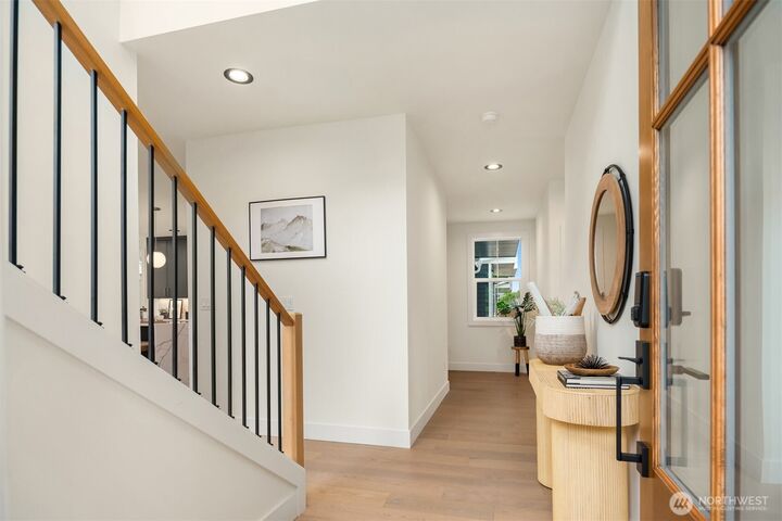 Property Photo:  1923  3rd Street  WA 98033 