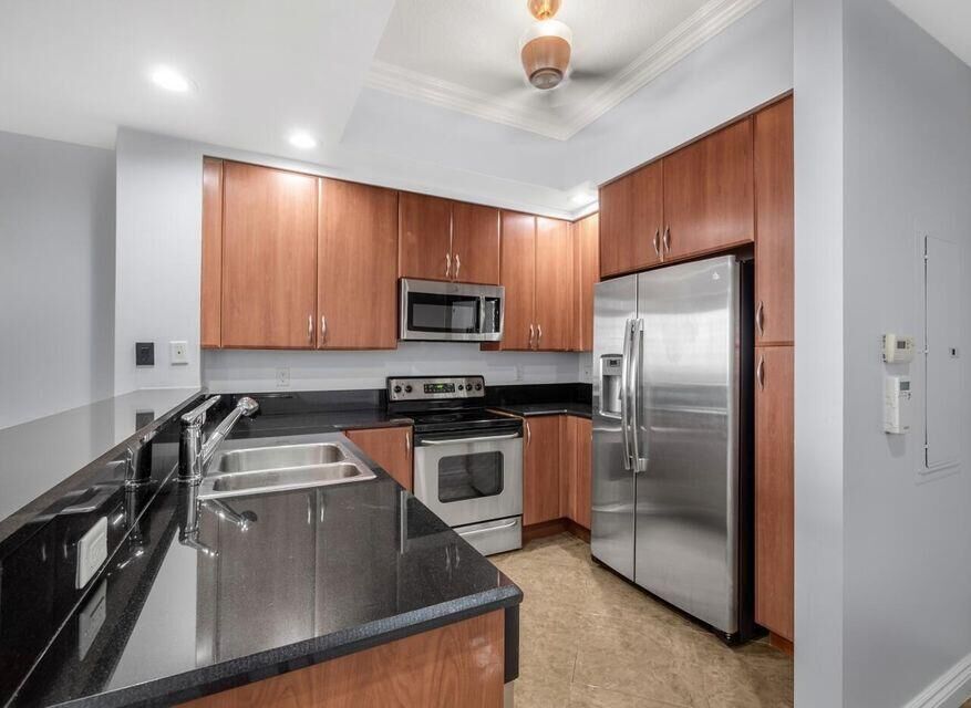 Property Photo: 801 S Olive Avenue 1023 FL 33401