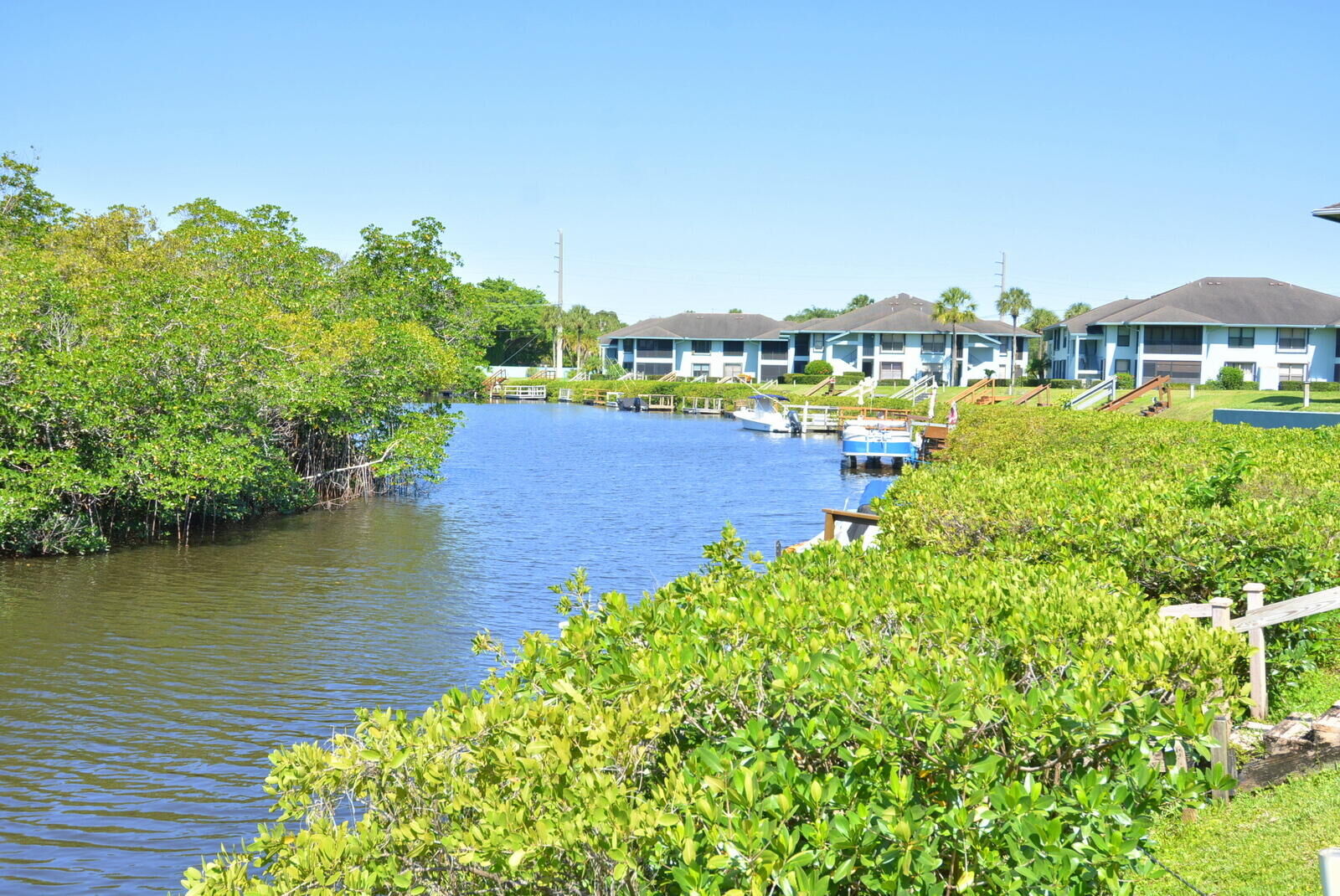 Property Photo: 950 S Kanner Highway Th-9 FL 34994