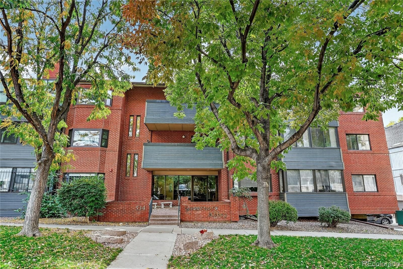 Property Photo: 534 E 7th Avenue 306 CO 80203