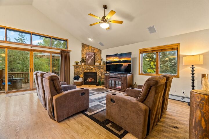 Property Photo: 102 Rocky Run Lane 102 CO 80498
