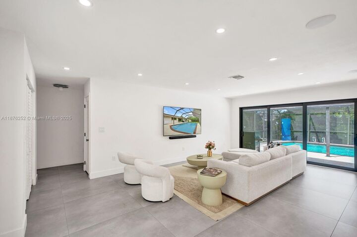 Property Photo:  10920 SW 105th Ave  FL 33176 