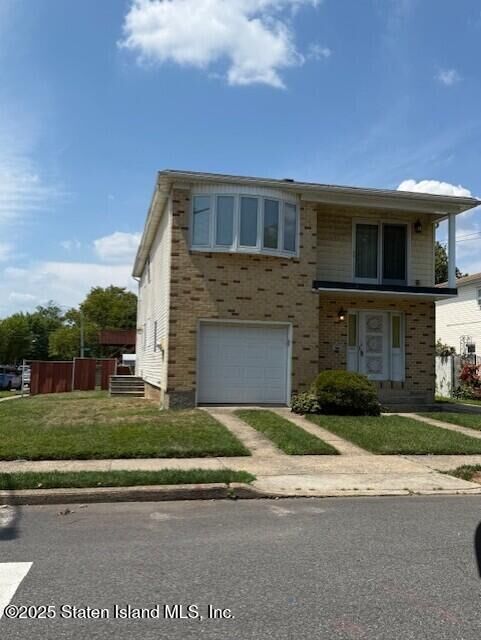 Property Photo: 182 Woodbine Avenue NY 10314