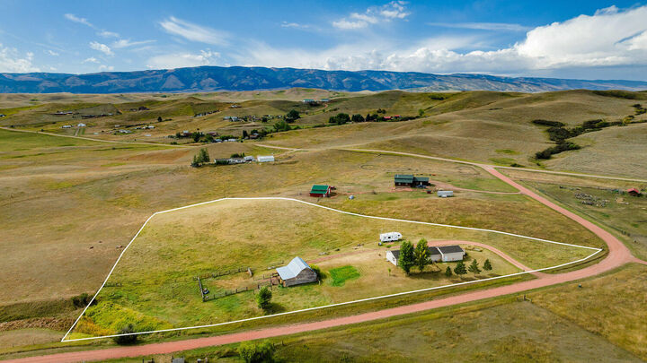 Property Photo:  14 Spur Lane  WY 82838 