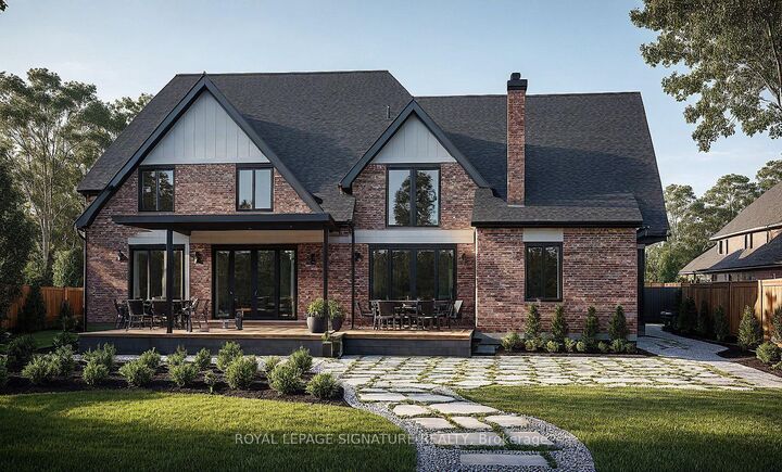 Property Photo:  2R Pine Ridge Drive  ON M1M 2X3 