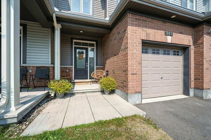 Property Photo:  381 Gerry Lalonde Drive  ON K4A 0X2 