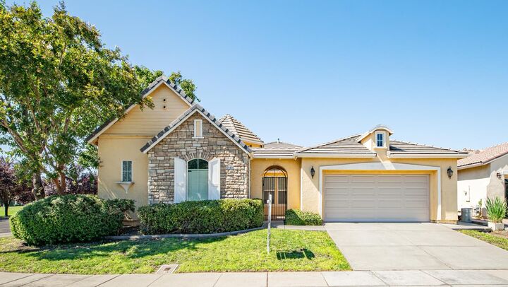 Property Photo:  5603 Pop Becker Drive  CA 95835 