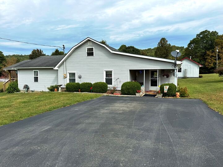 Property Photo:  272 Westons Path  WV 26680 