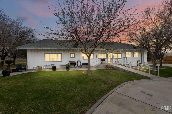 Property Photo:  28106 Highway 119  CA 93268 