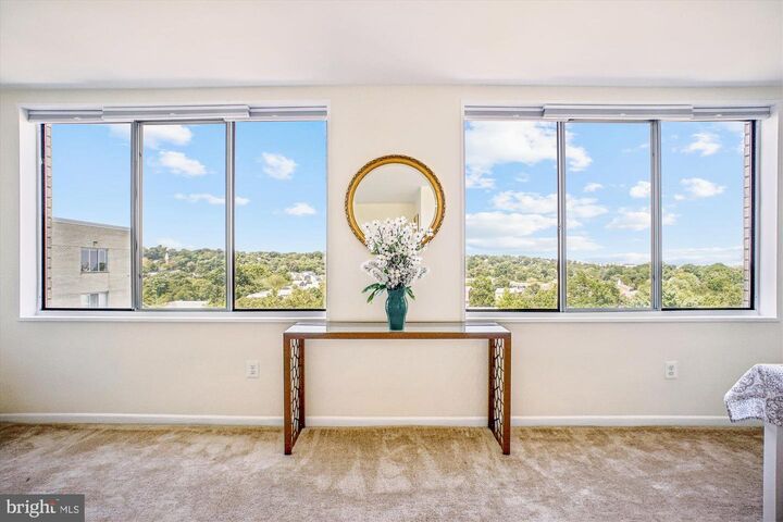 Property Photo:  6641 Wakefield Drive 918  VA 22307 