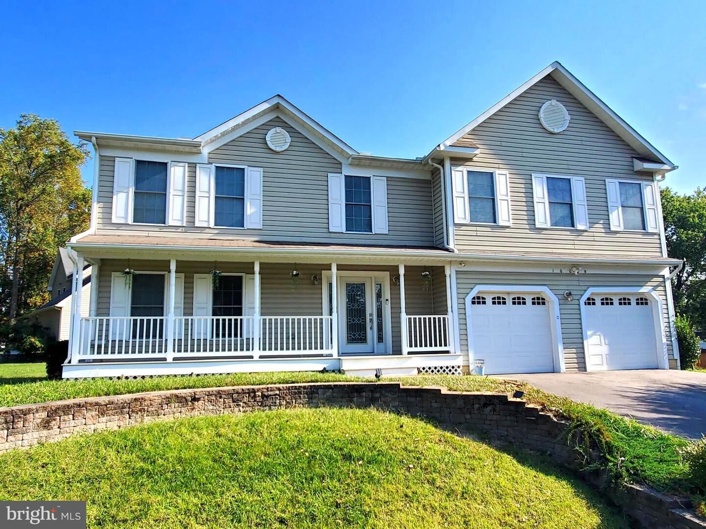 Property Photo:  1002 Elbridge Way B  MD 21144 
