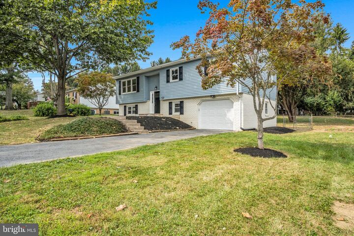 Property Photo: 124 Holly Drive PA 17055