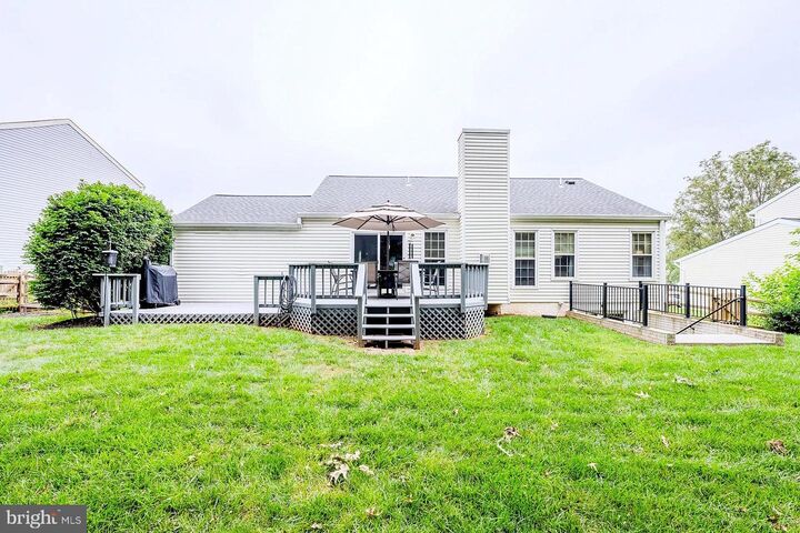 Property Photo: 9564 Basilwood Drive VA 20110