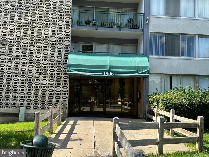 Property Photo: 1806 Metzerott Road 505 MD 20783