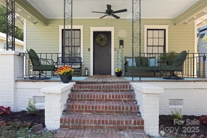 Property Photo:  335 S Torrence Street  NC 28204 
