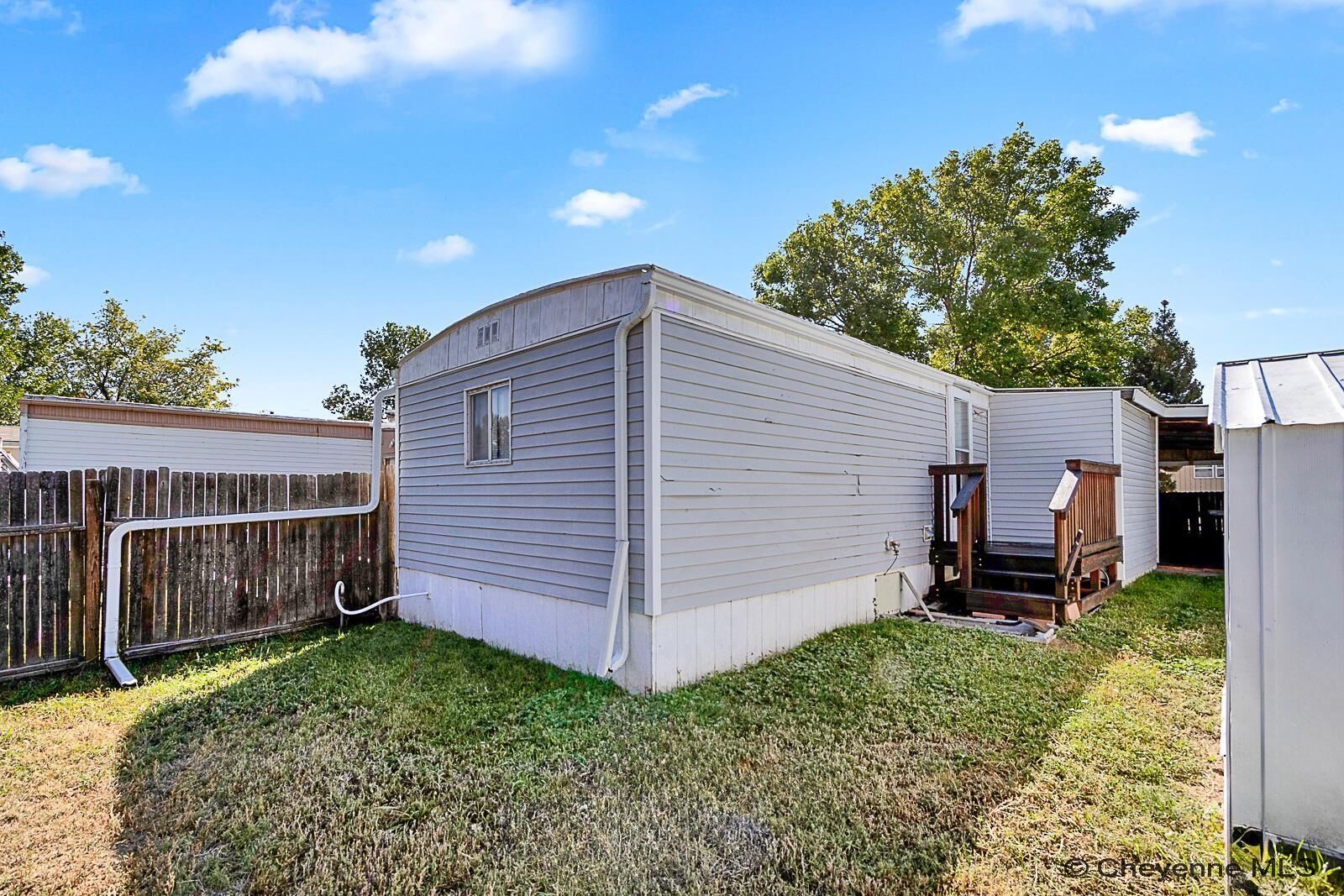 Property Photo:  714 Broken Wheel Ct  WY 82007 