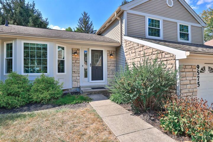Property Photo: 9575 Fox Run Drive OH 45040