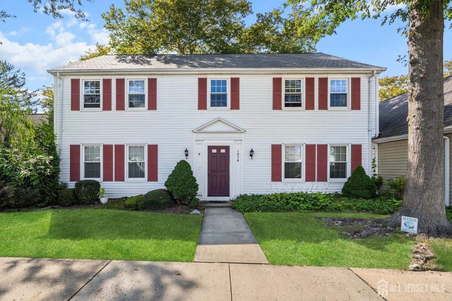 Property Photo:  105 Old Nassau Road N  NJ 08831 