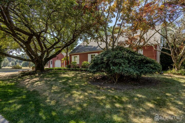 Property Photo:  2 Louise Drive  NJ 08850 