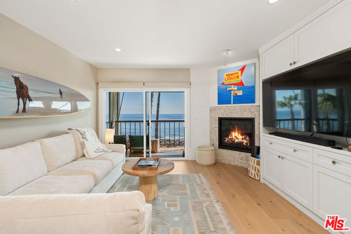 Property Photo:  26668 Seagull Way  CA 90265 