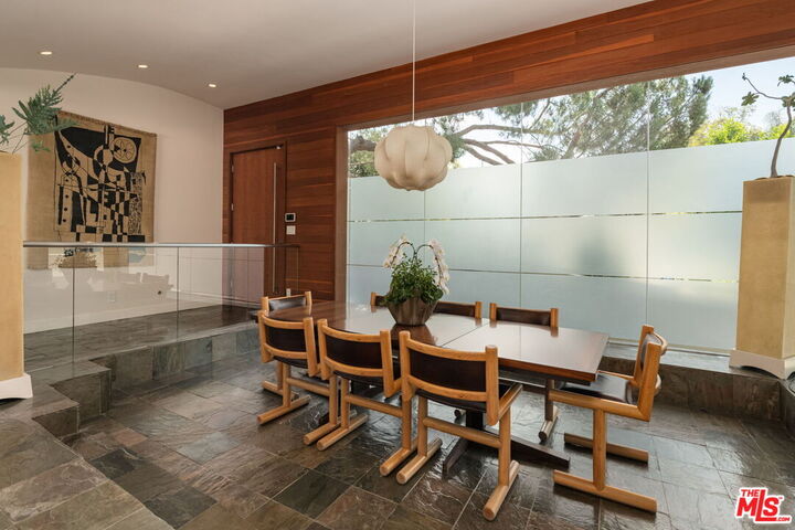 Property Photo:  8137 Amor Rd  CA 90046 