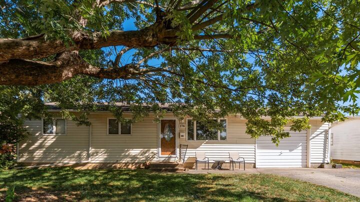 Property Photo:  176 Custer Road  OH 43056 