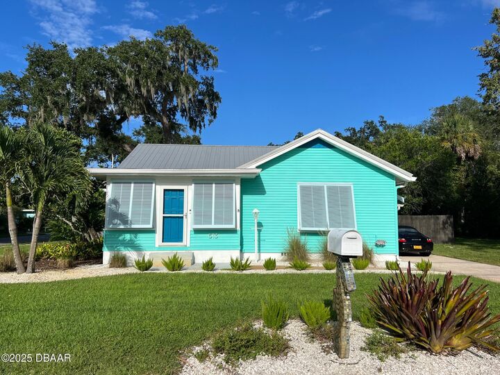 Property Photo: 513 Ball Street FL 32168