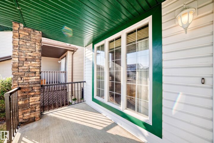 Property Photo:  6424 164 Avenue NW  AB T5Y 3J2 